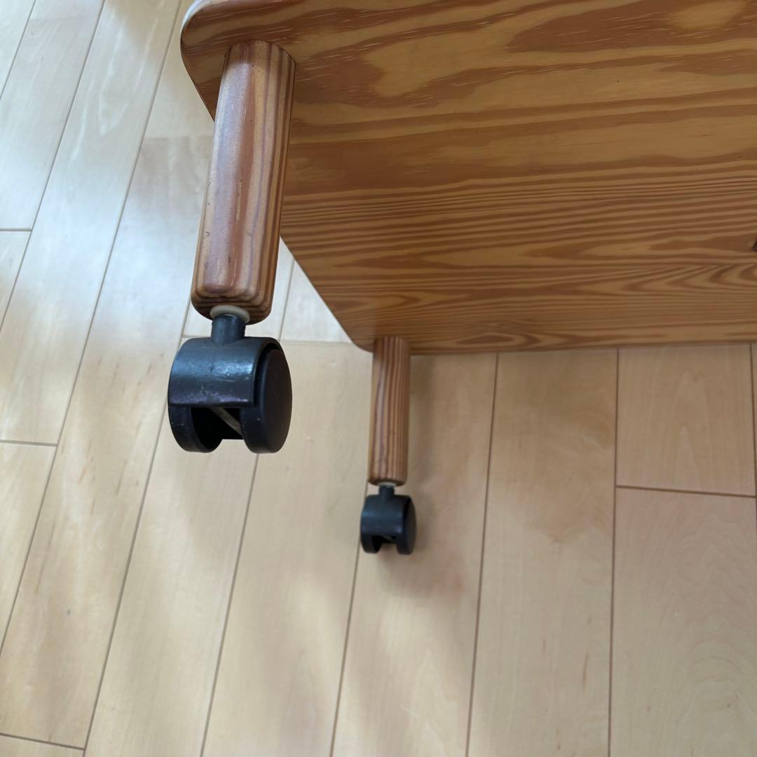 ナジコジャパン　バタフライワゴン　キッチンワゴン　サイドテーブル　天然木　松