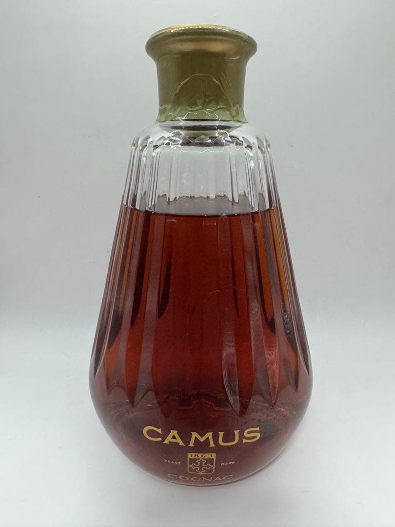 CAMUS 未開封　COGNAC バカラ　クリスタルボトル　カミュ　700ml