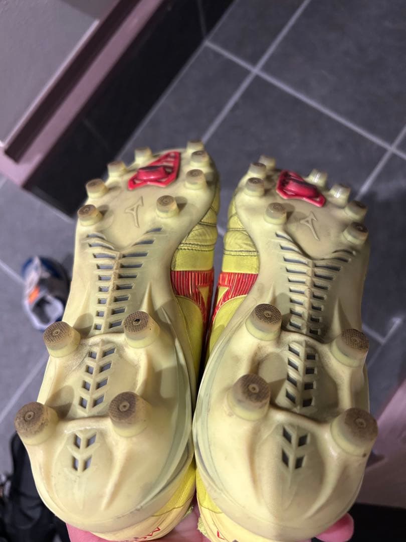 モレリア ネオ 4 ジャパン 26.0cm