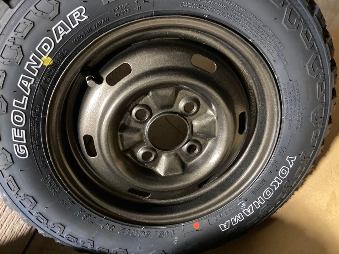 145/80r12 送料込み ゴツゴツタイヤ オールシーズン4本ホイールセット