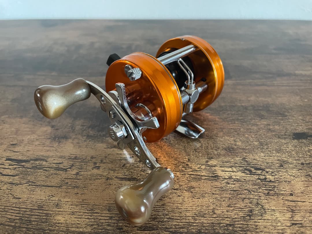 ABU Ambassadeur 2500C アンバサダー サンセットオレンジ