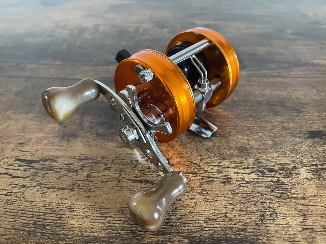 ABU Ambassadeur 2500C アンバサダー サンセットオレンジ