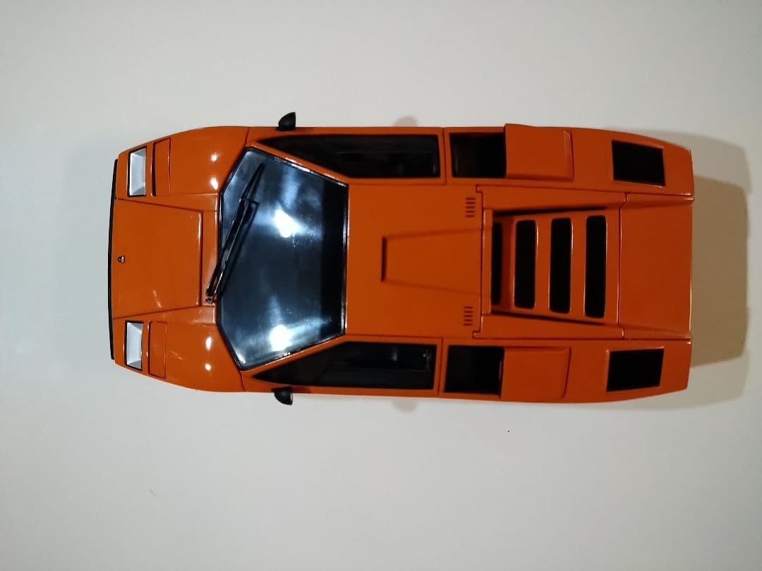 車　ＫＹＯＳＨＯ　1/18　ランボルギーニ　カウンタック　ＬＰ４００　ミニカー