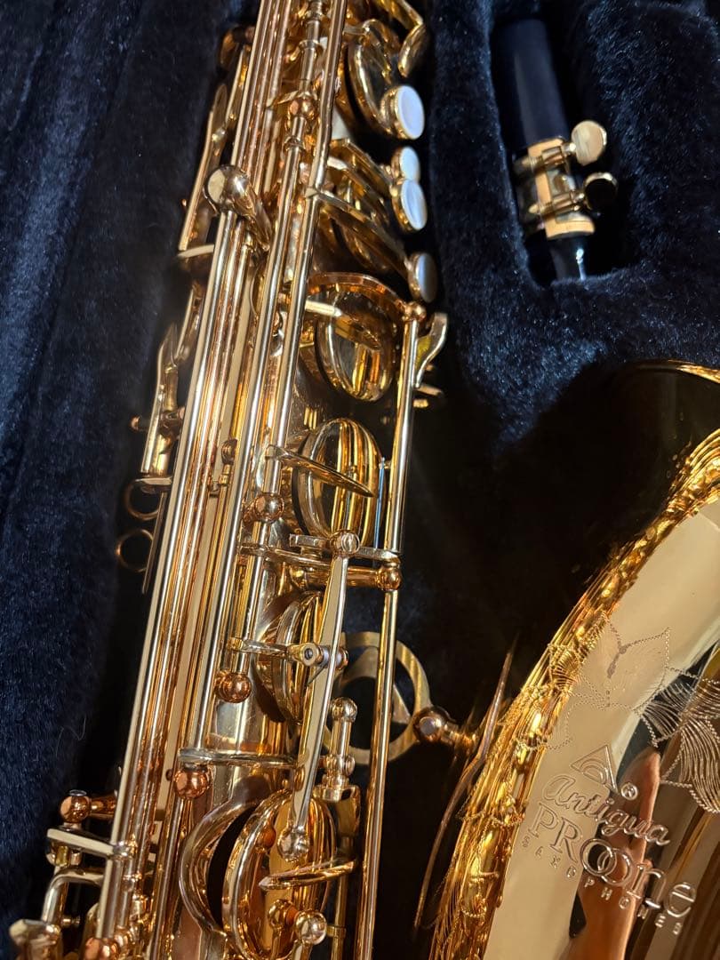 カ*ズ様 アンティグア　プロワン　テナーサックス(ケース・ネックストラップ付き)