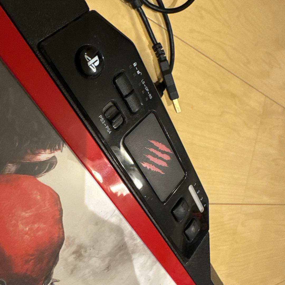 TE2+ ストリートファイターV アーケードスティック