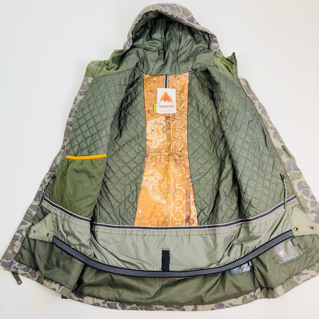 2541【美品】バートン スノボウェア ジャケット レディース 迷彩 カモフラ