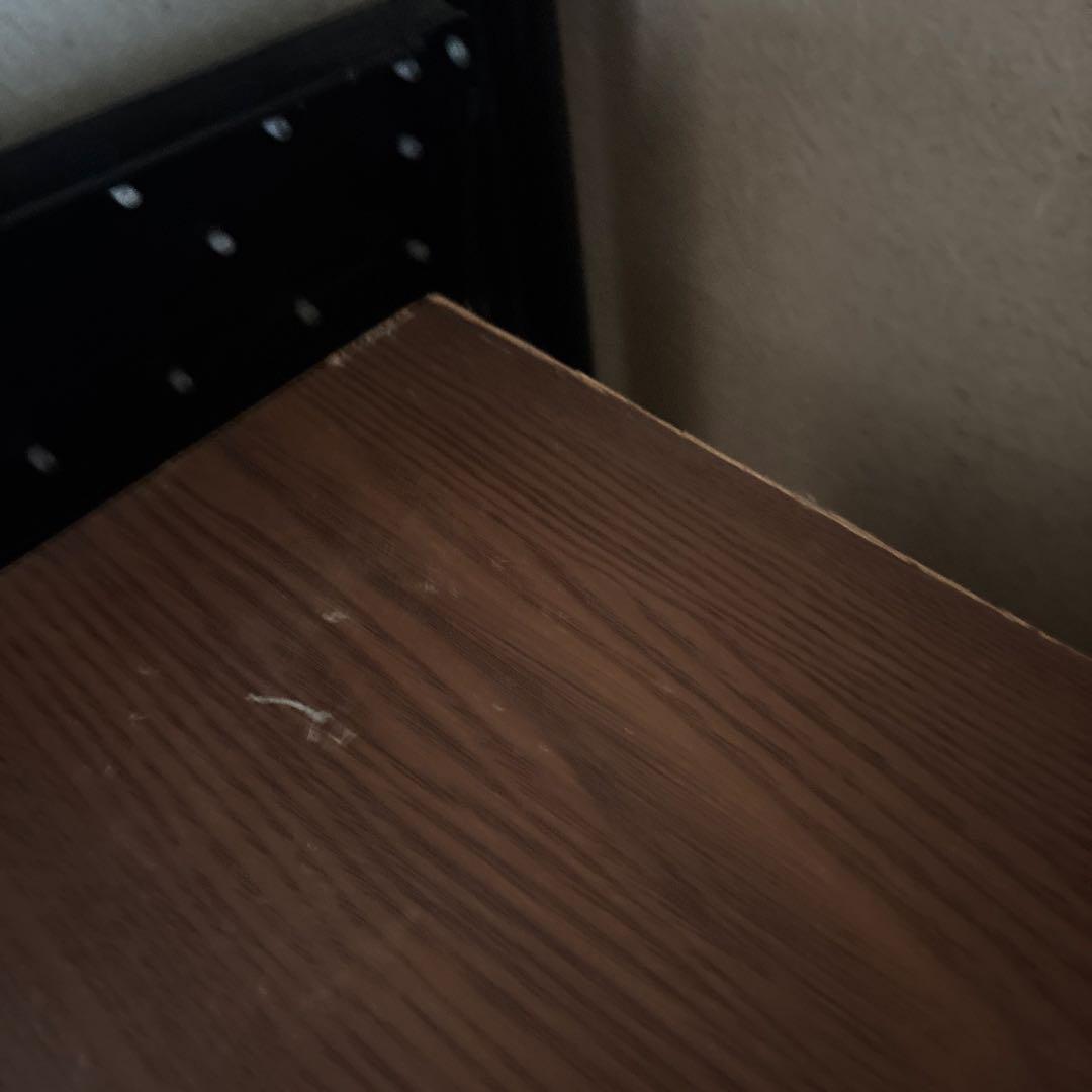 【送料込み】本棚　ガラス扉付き　内部スライド棚　棚高さ可変式