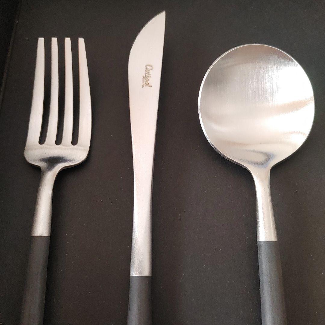 新品未使用 Cutipol＊カトラリーセット 6点 ブラック&オフホワイト