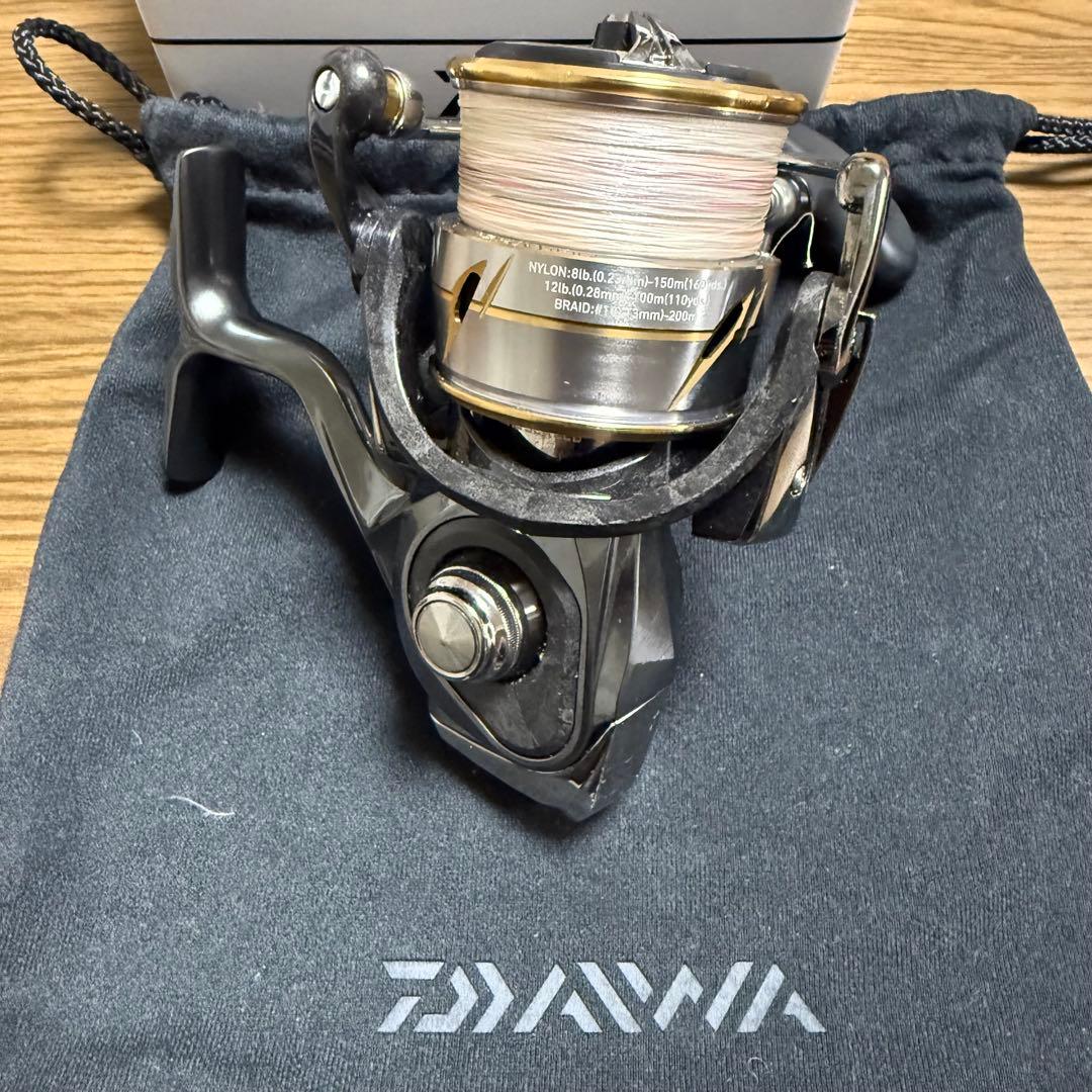 Daiwa Luvias LT 3000-XH スピニングリール