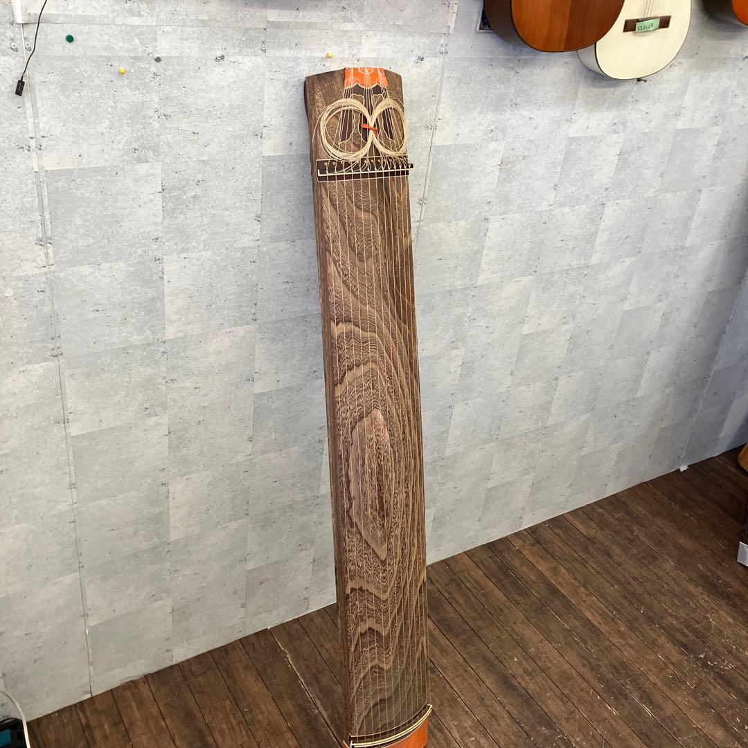 昭和レトロ すだれ彫り 13弦 琴 箏 和楽器 弦楽器 伝統工芸 楽器 レトロ