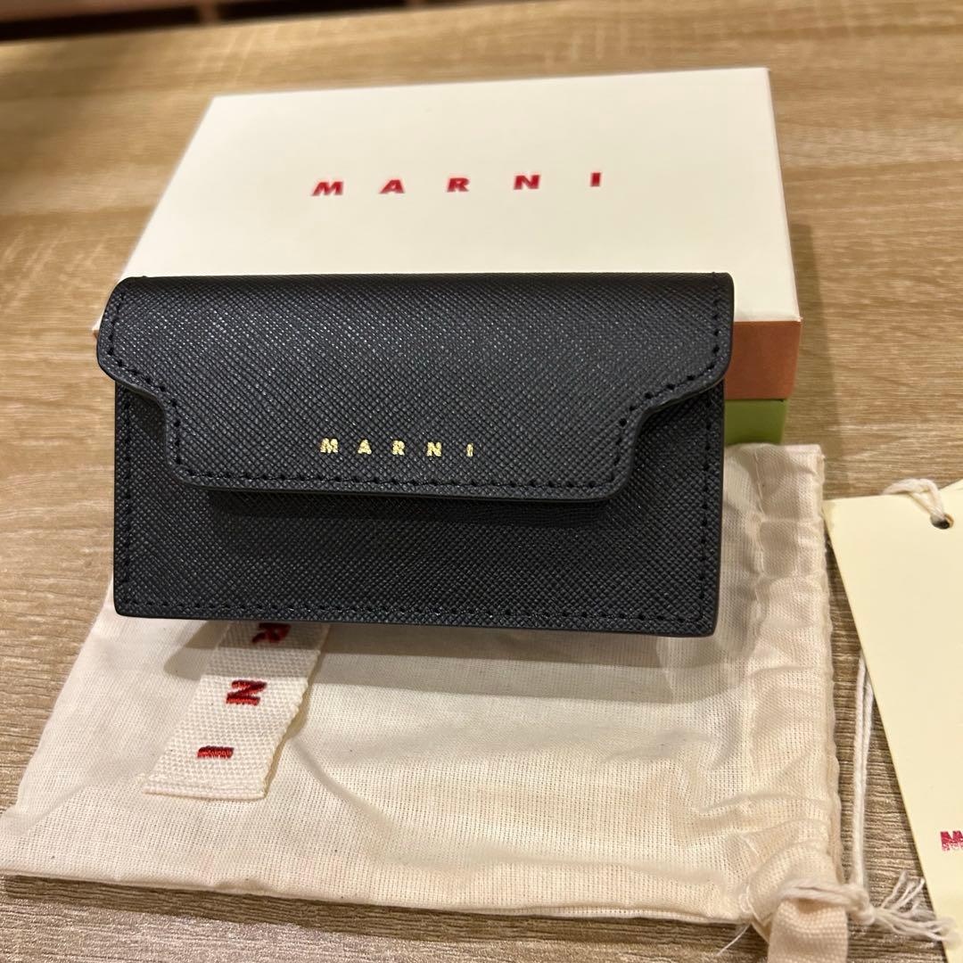 MARNI マルニ　名刺入れ　カードケース