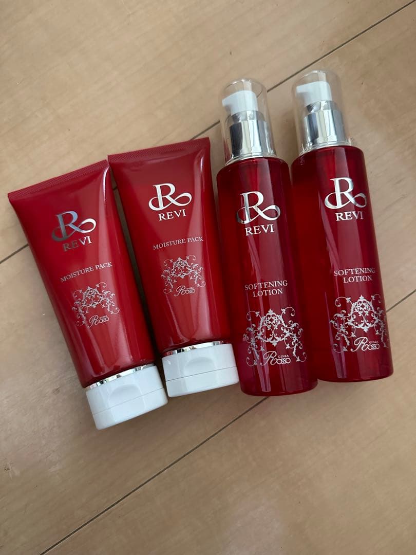REVIルヴィ♡ソフニングローション2こ＋モイスチャーパック2こ