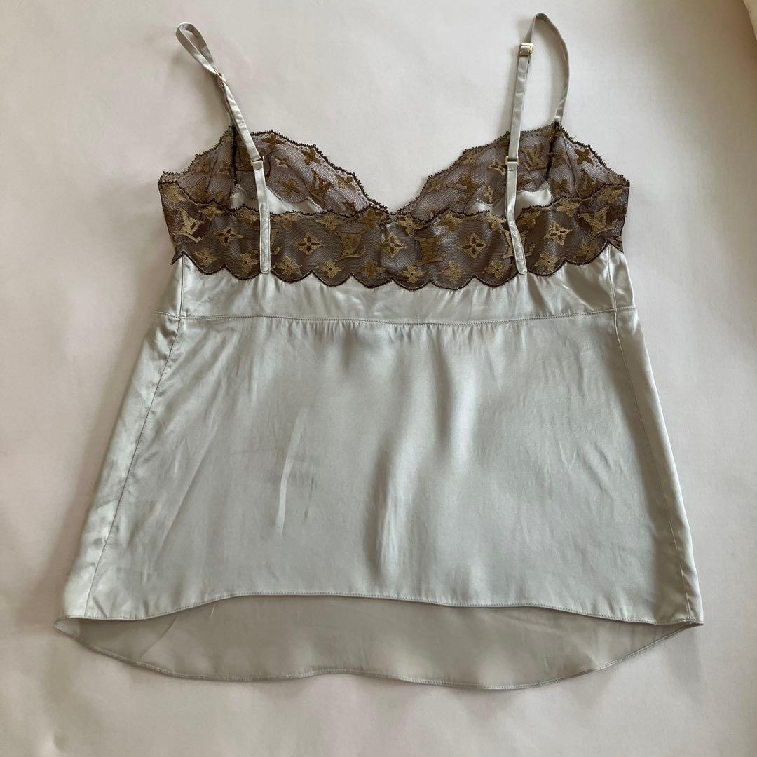 ルイヴィトン　シルク素材キャミソール レース付き