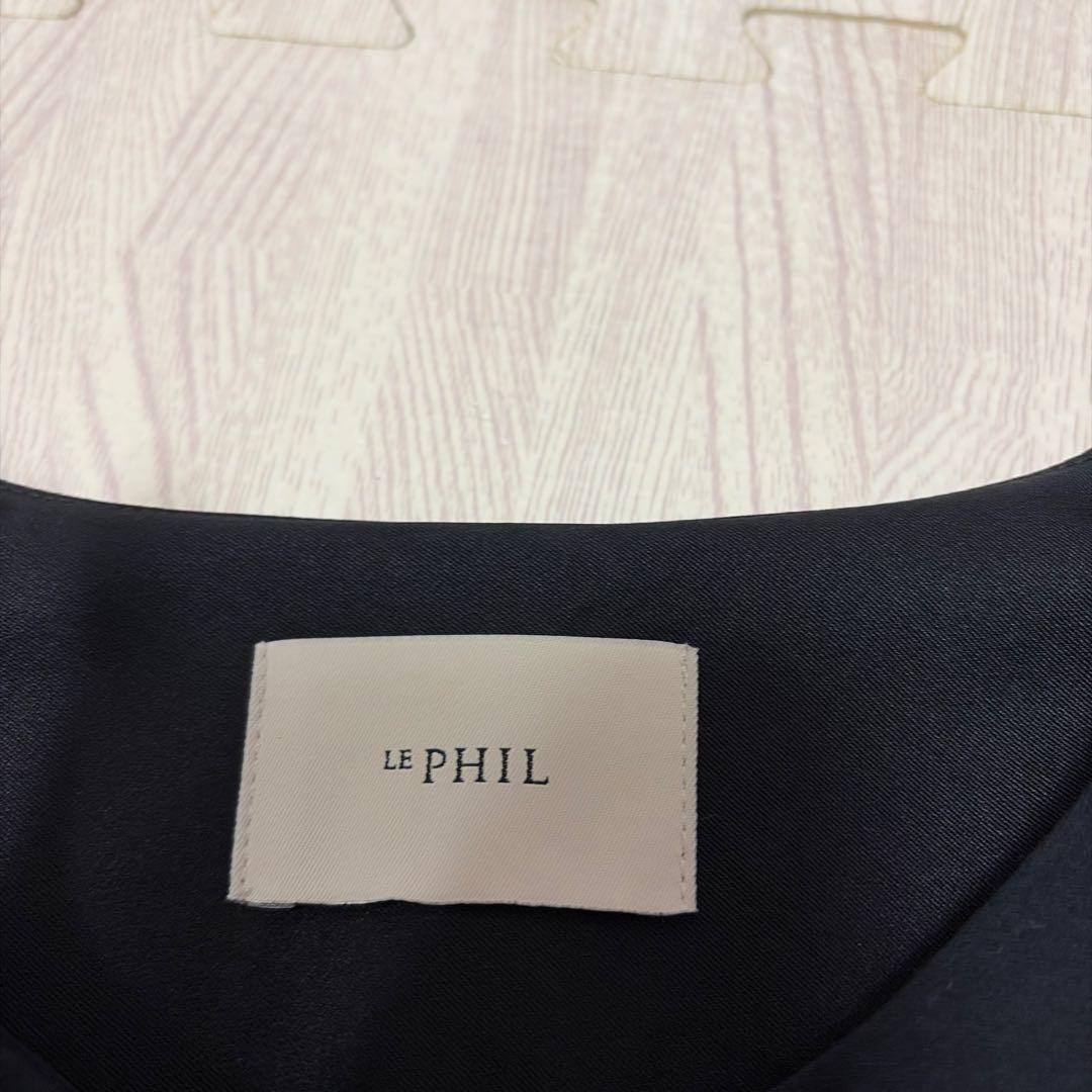 LE PHIL ネイビー ノースリーブベスト　サイズ1