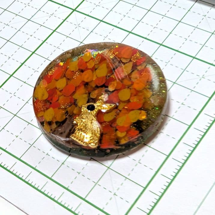 ひまうい様　10.19 木　レジンヘアゴム　ウサギ　昼下がり