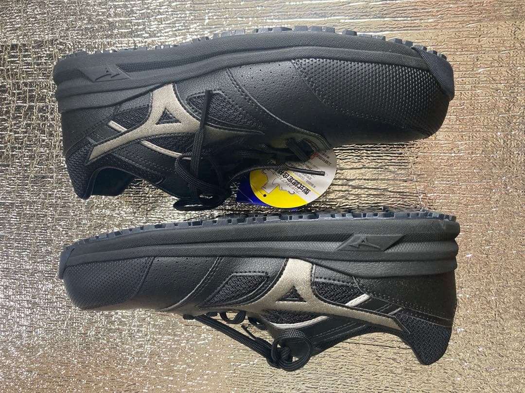 Mizuno　安全スニーカー　オールマイティLSⅡ11L