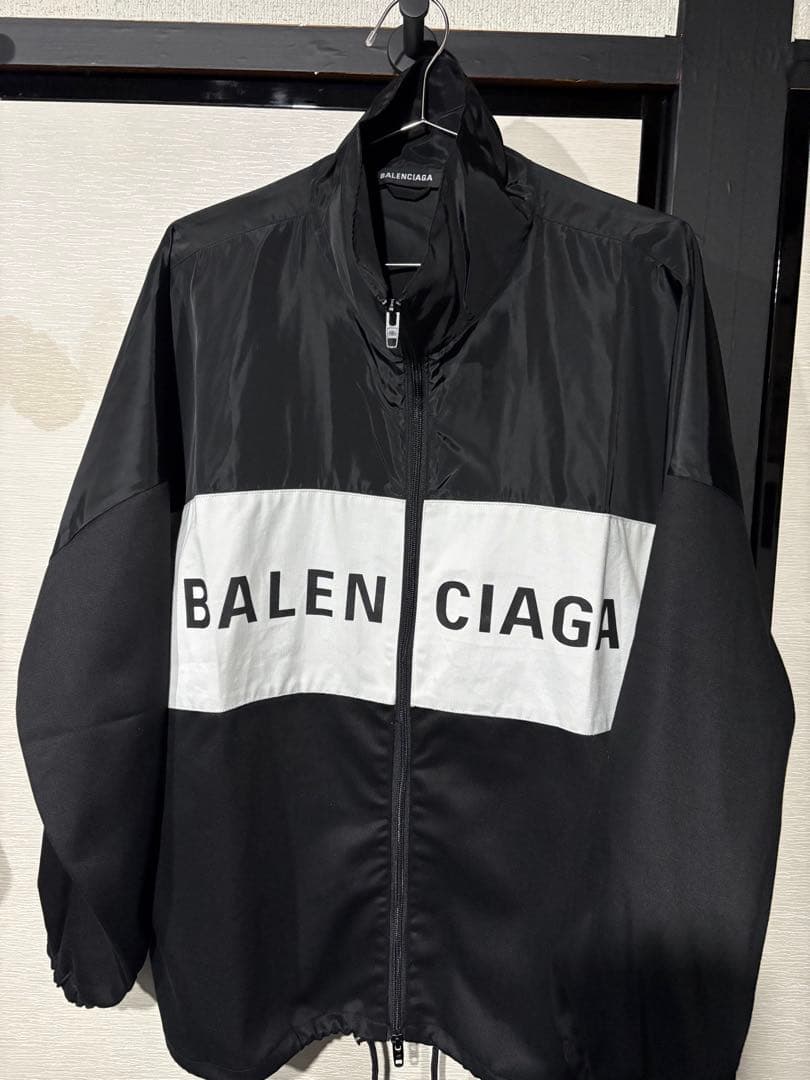 バレンシアガ ナイロンジャケット 46