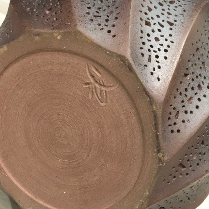 究極の美◼️蔵から超凄そうな超迫力のある特大な壺が出てきました。壷、古美術、花道具