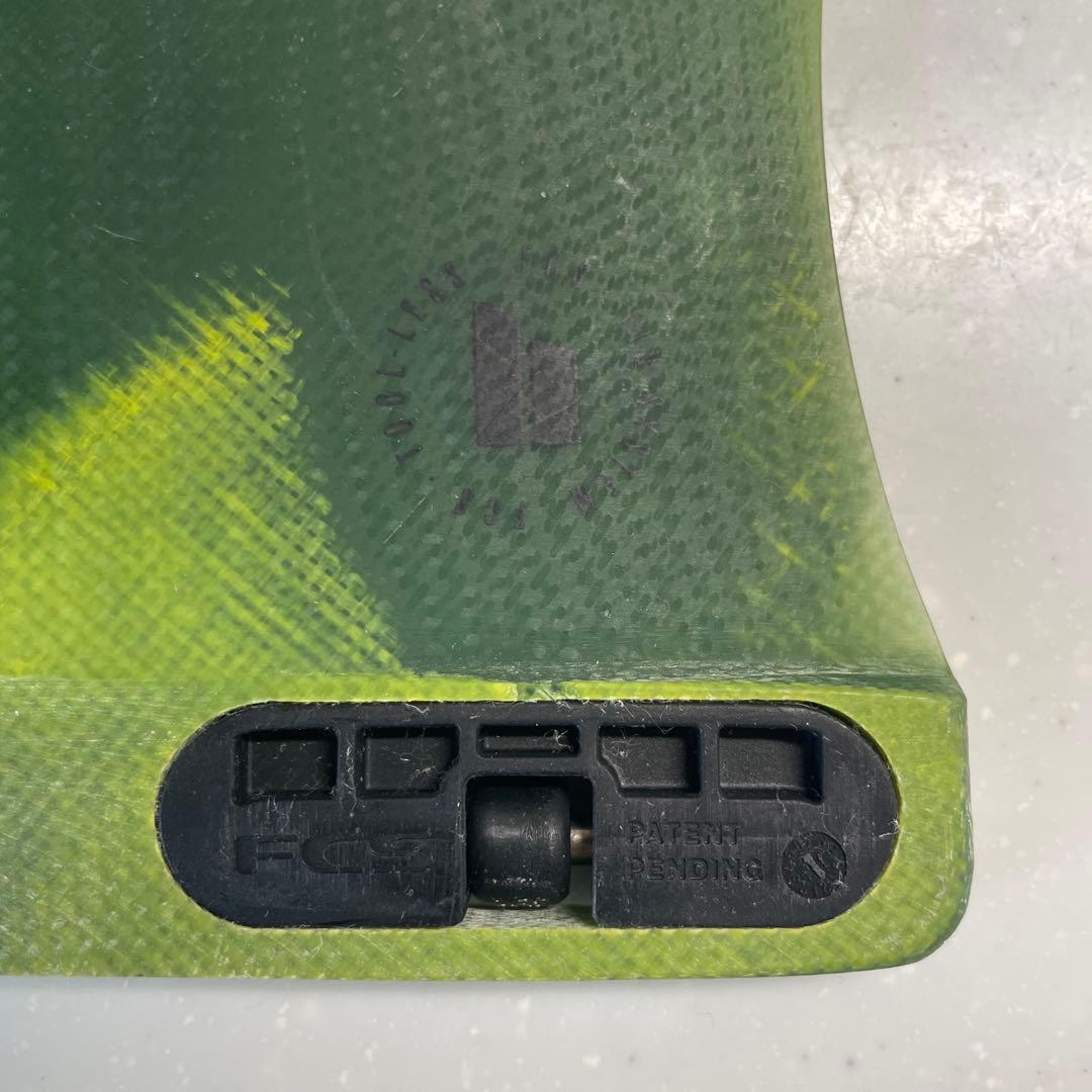 MACHADO FCS2 シングルフィン　モデル20 グリーン/イエロー