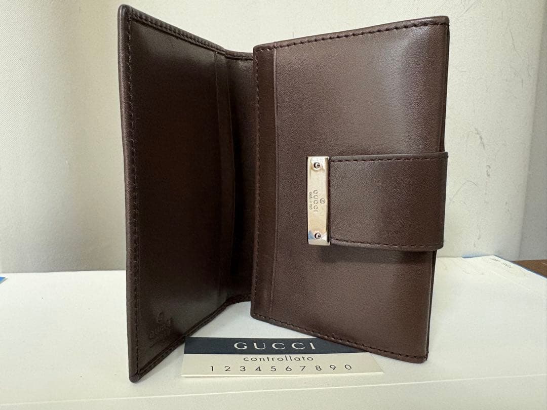 GUCCI 名刺入れ ベージュ ブラウン