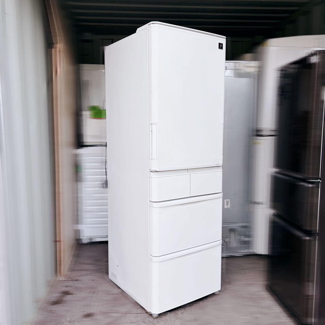 運搬取付無料！超美品マットオフホワイト純正SHARP清潔スリム冷蔵庫！完動品！