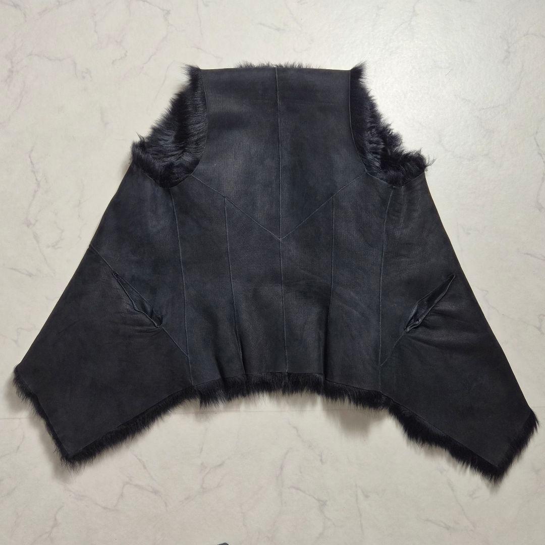 【美品】カールドノヒュー 毛皮 ムートンベスト 黒 S