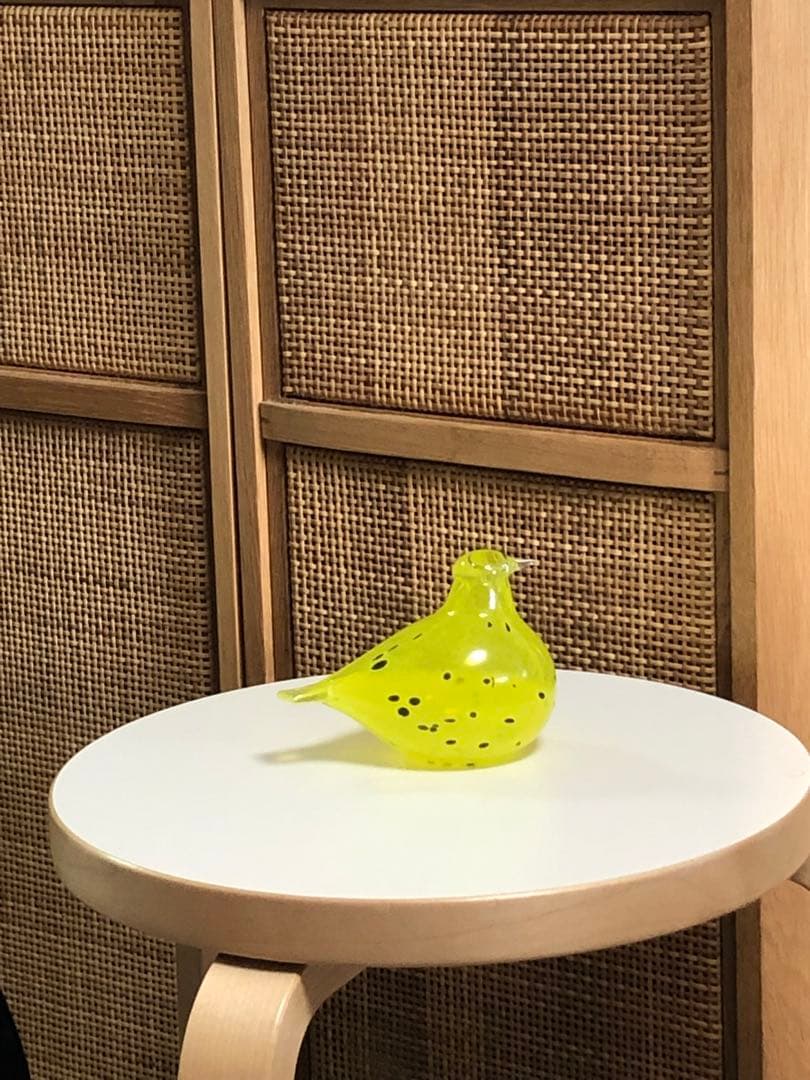 イッタラ　バード　パウダーイエロー　オイバトイッカ