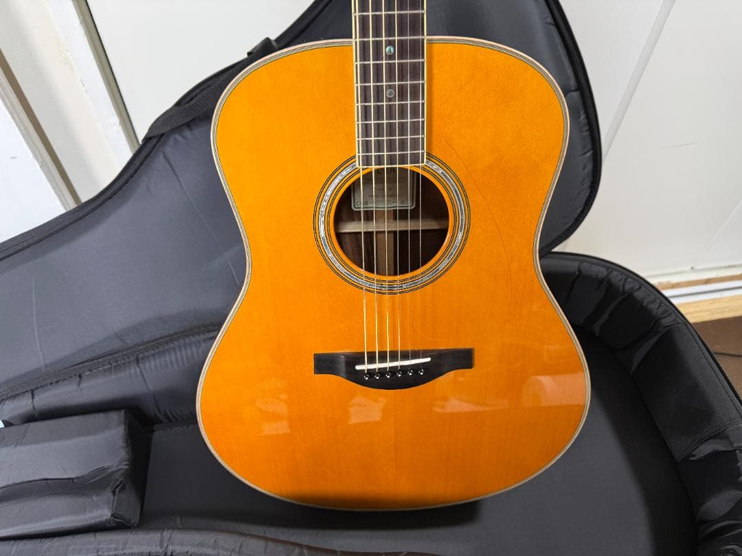 限定値下げ　YAMAHA LL-TAトランスアコースティックギター