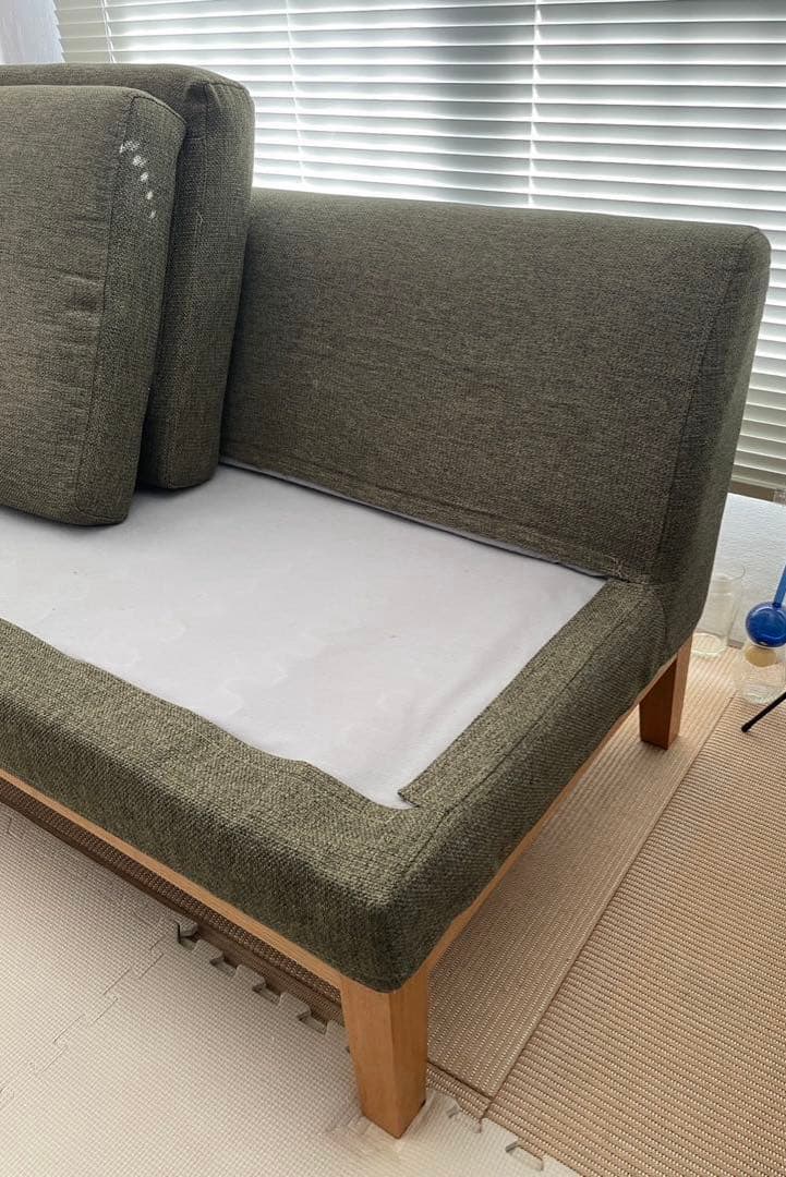 ニトリ 2人掛けソファ オリーブ