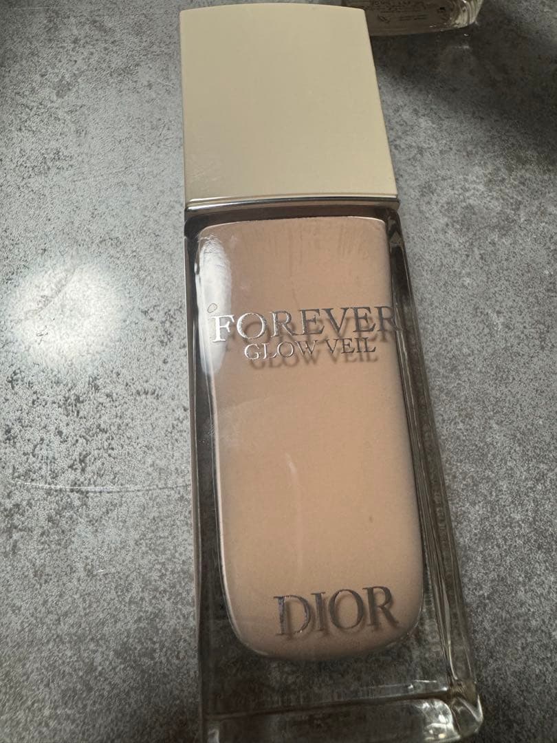 ファンデーション DiorForever Skin Glow.FOREVERGLOW VELVET