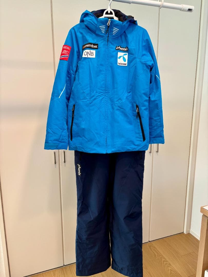 美品 フェニックス PHENIX ジュニア スキーウェア 160cm 上下セット