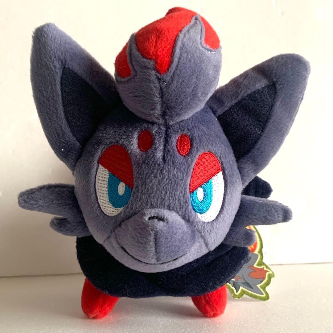 タカラトミー　劇場版　ゾロア NEWポケモン　ぬいぐるみ　ポケモンセンター