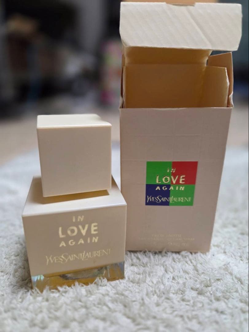 Yves Saint Laurent In Love Again 香水