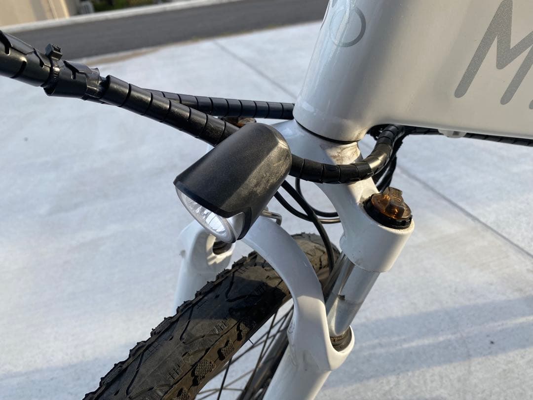 MATE City ホワイト 電動アシスト自転車