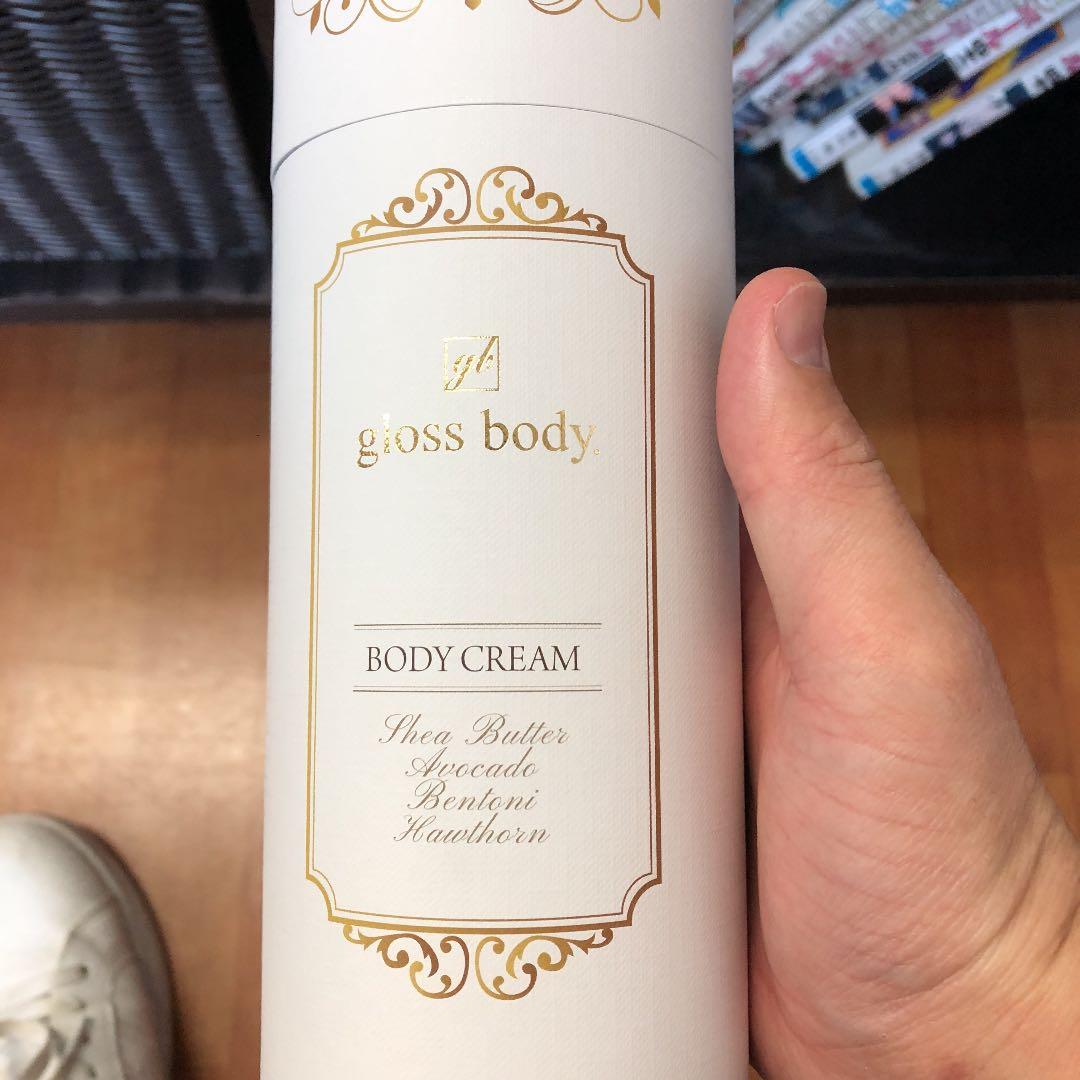 ボディクリーム gloss body. 230g