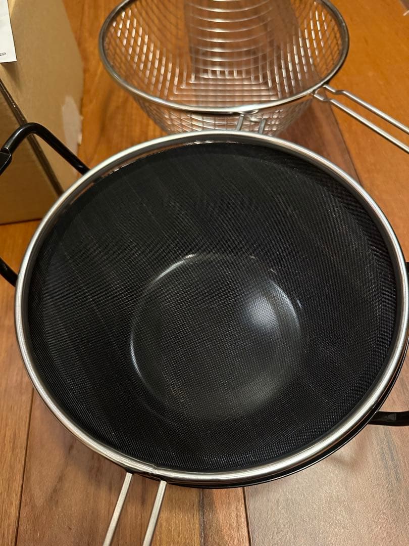 ラバーゼ　揚げ鍋　揚げカゴ　油はね防止　22センチ