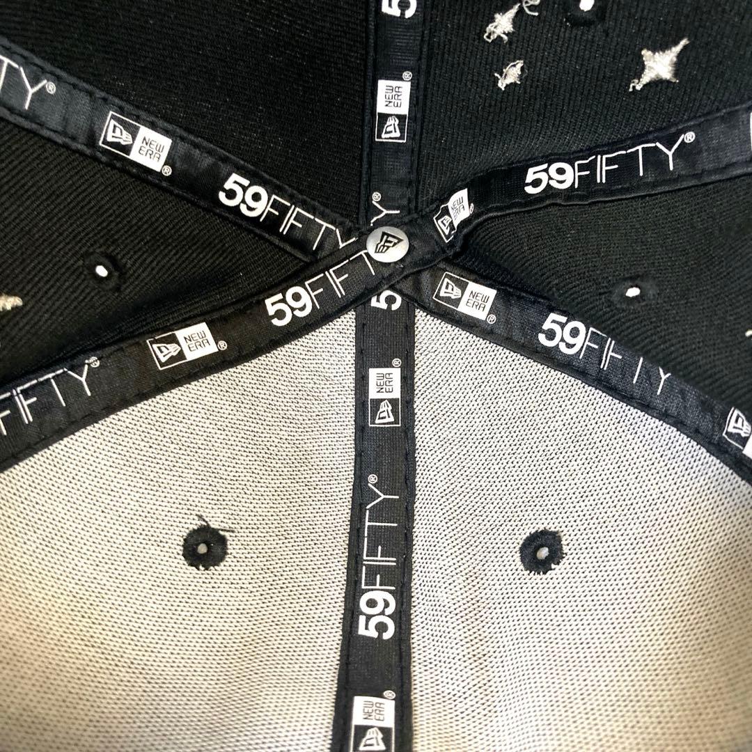 Supreme キャラクター Sロゴ ブラック キャップ ニューエラ コラボ