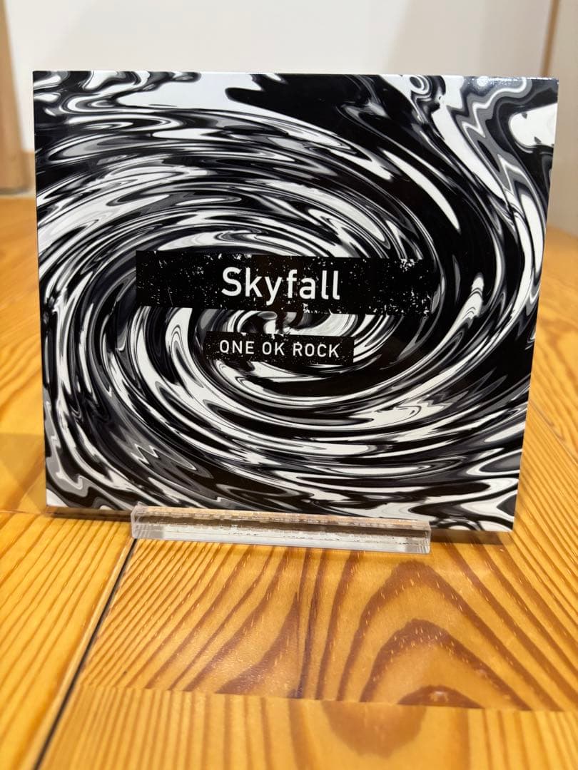 【正規品】ONE OK ROCK Skyfall CD