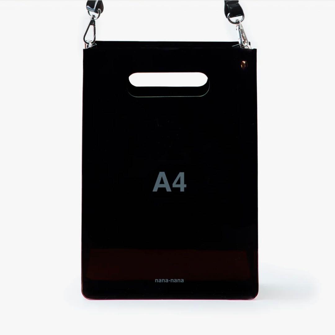 tuki. 武道館 nana-nanaコラボバッグ ランダムぬいぐるみチャーム付