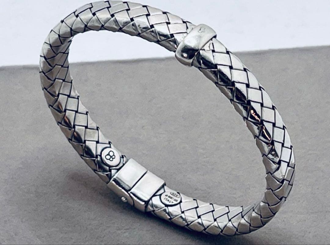 ボッテガヴェネタ　イントレチャート　バングル　シルバー　925