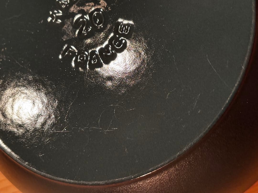 ヨリ　ストウブ　ウッドハンドルフライパン　２０cm