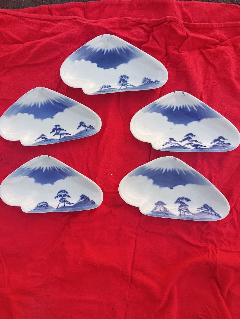 富士山デザイン陶器皿5枚セット　古伊万里　変形　小皿
