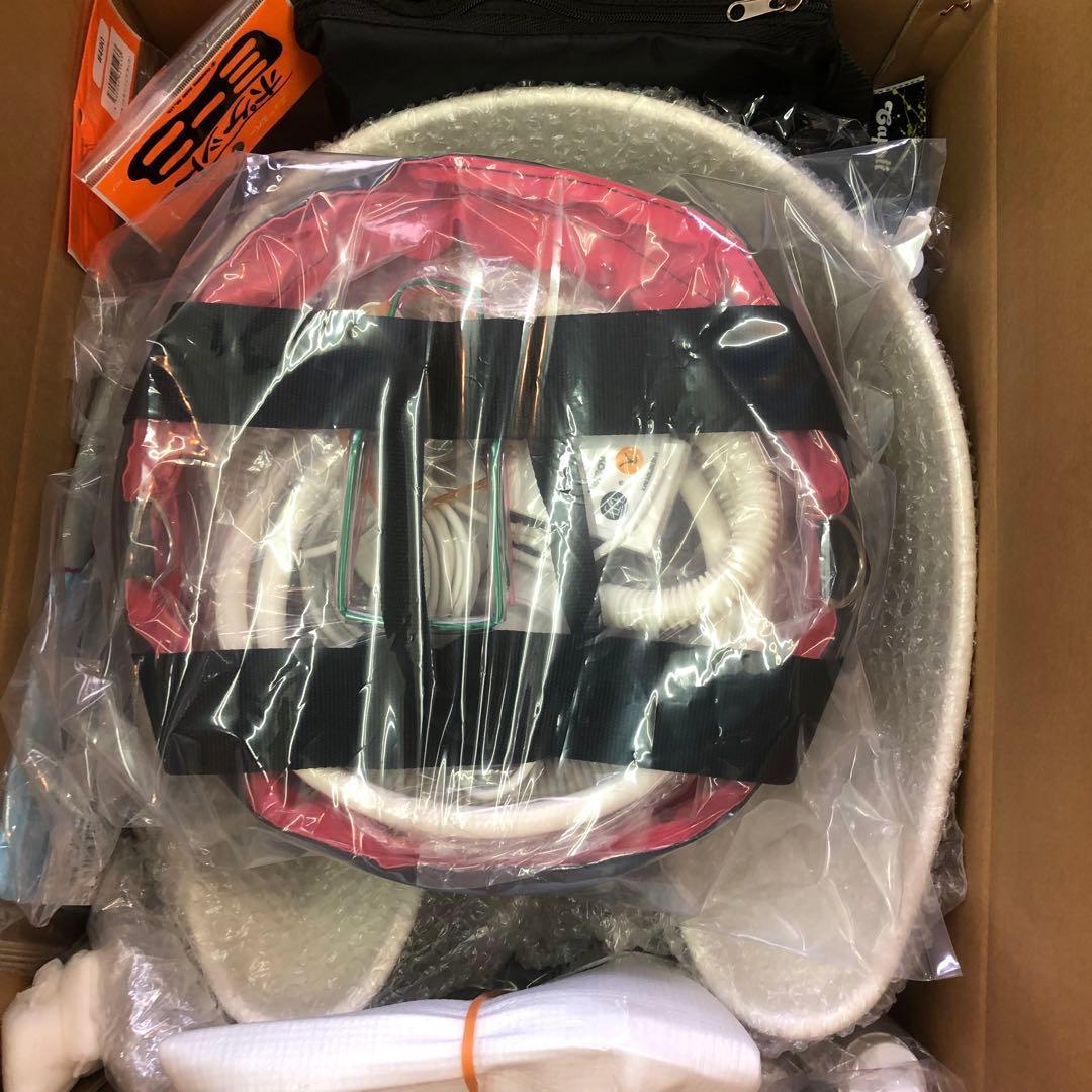 携帯式洗髪台 楽シャン君ホワイト 訪問美容の需要に　 お役に立つ時が来ました