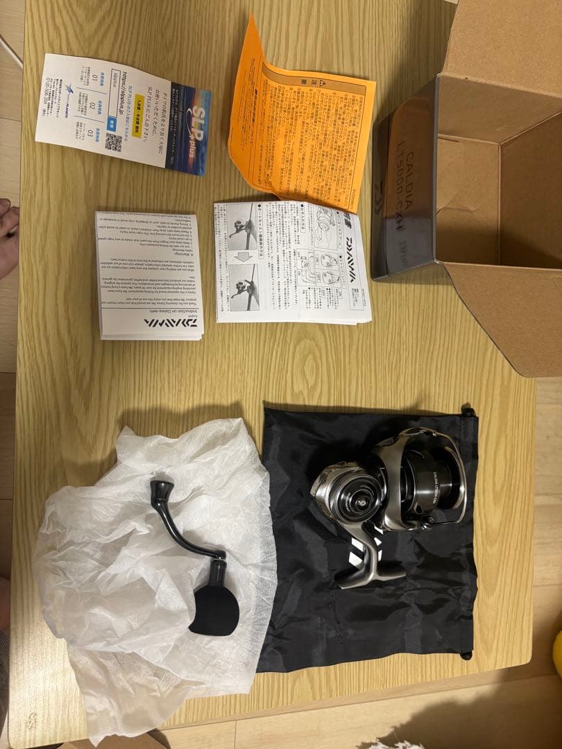 25 ダイワ CALDIA LT5000−CXH、LT2500−XH 2台セット