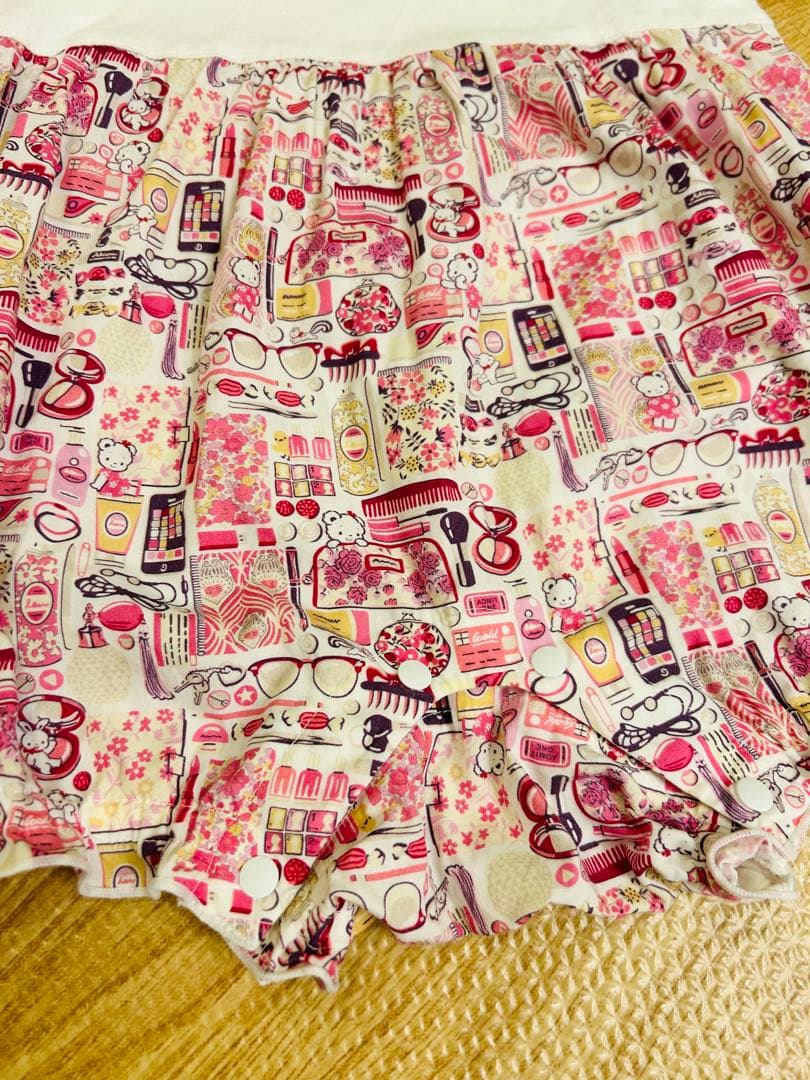 【完売品】familiar 袖付ロンパス リバティファブリック　現行品