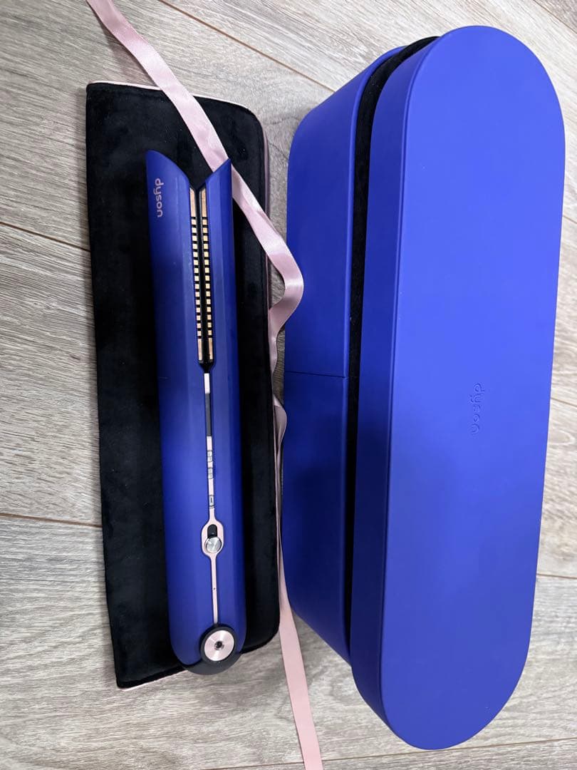 使用回数少　(美品)ダイソンヘアアイロン