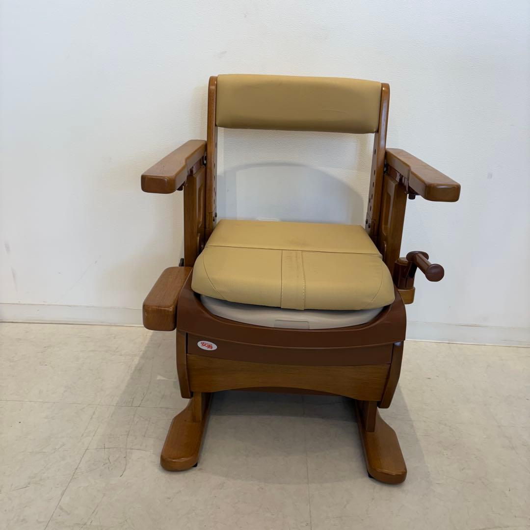 家具調トイレセレクトRはねあげ　ポータブルトイレ　介護トイレ