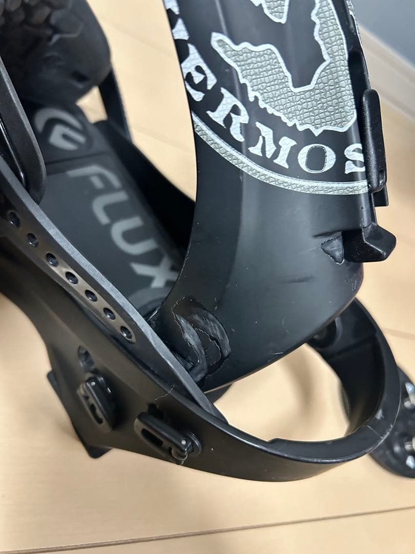 Flux ビンディング Mサイズ Pennywiseモデル