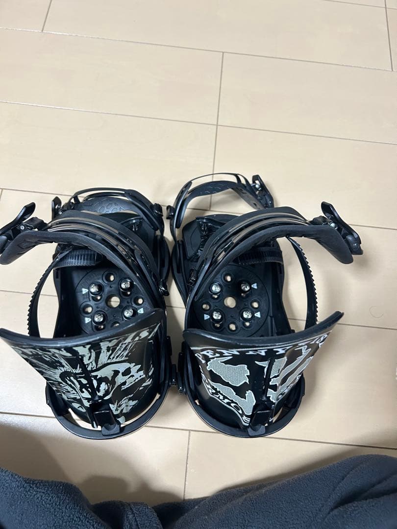 Flux ビンディング Mサイズ Pennywiseモデル