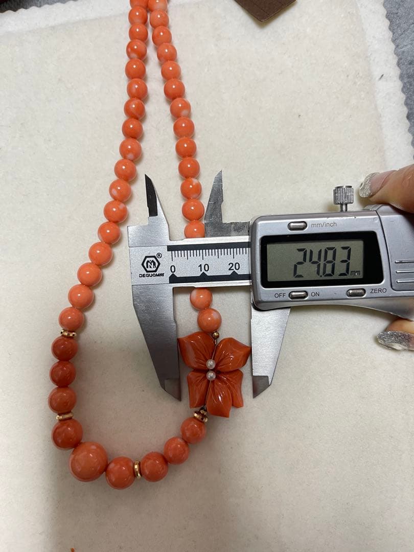 Angel 専用 珊瑚k 14、k 18珠、金重约2.9g、重约48.3g